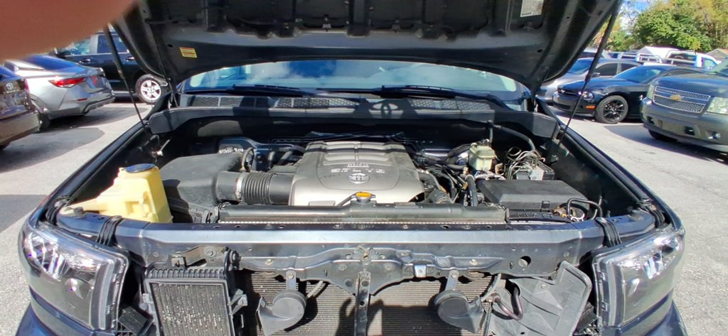 2010 Toyota Tundra Image 35