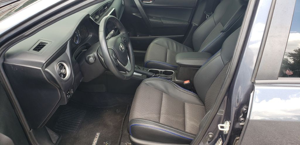 2019 Toyota Corolla Image 8