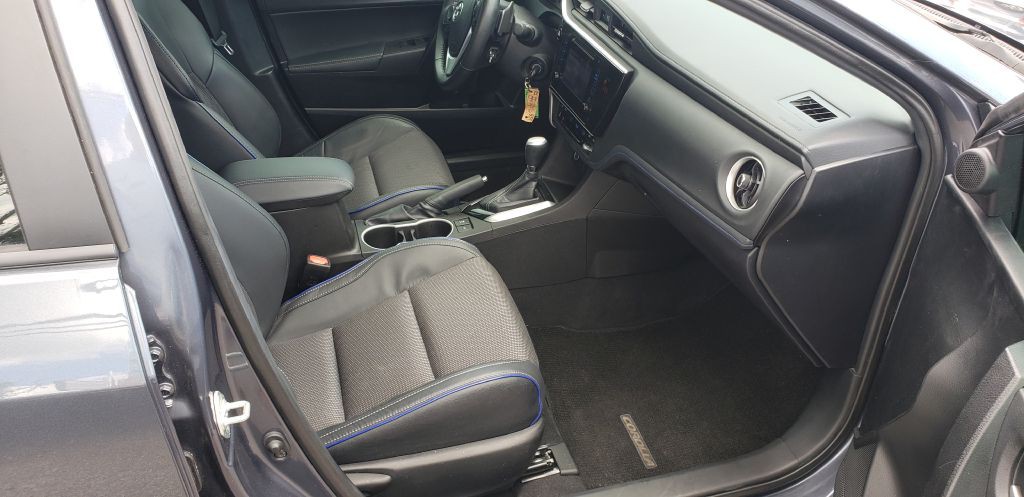 2019 Toyota Corolla Image 16