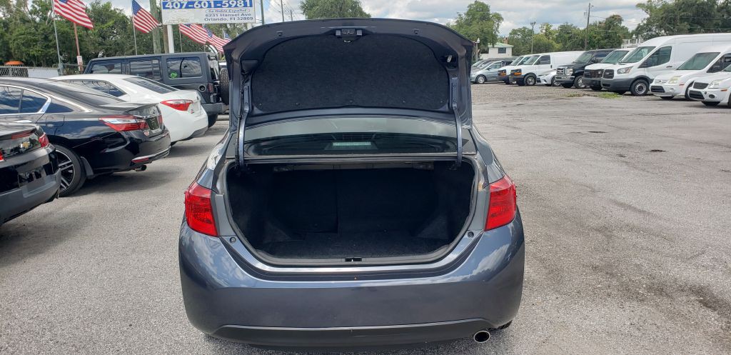 2019 Toyota Corolla Image 22