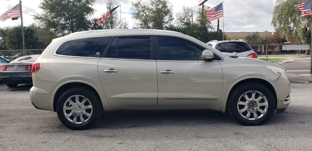 2016 Buick Enclave Image 4