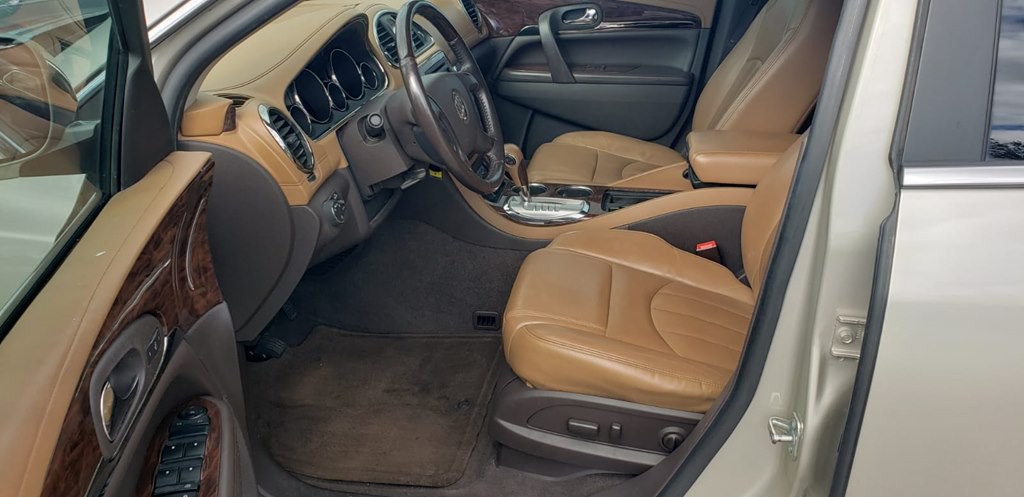 2016 Buick Enclave Image 18