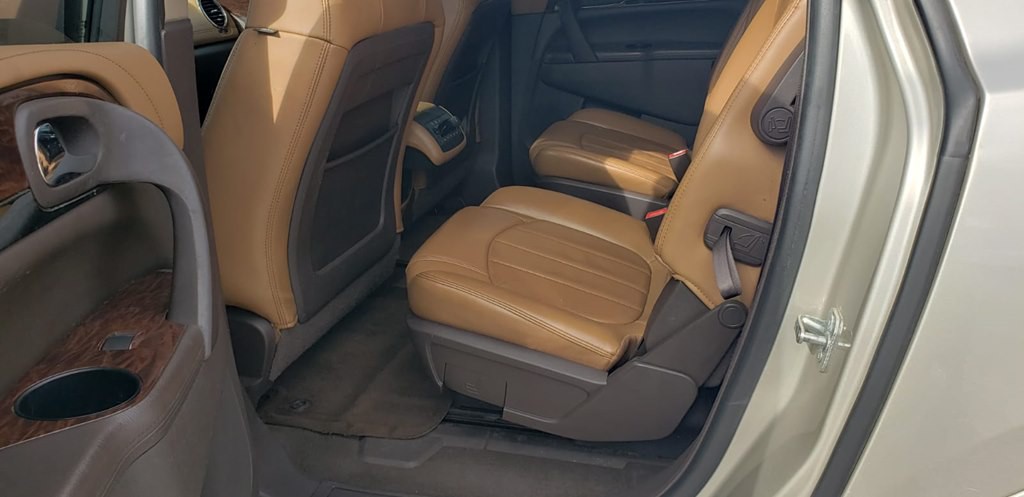 2016 Buick Enclave Image 27