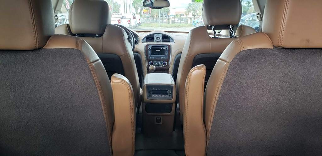 2016 Buick Enclave Image 38