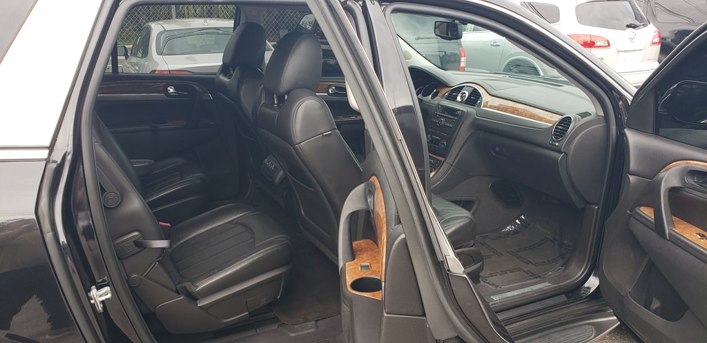 2012 Buick Enclave Image 18