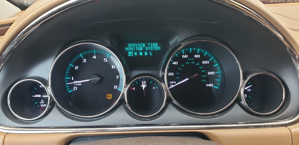 2016 Buick Enclave Image 13