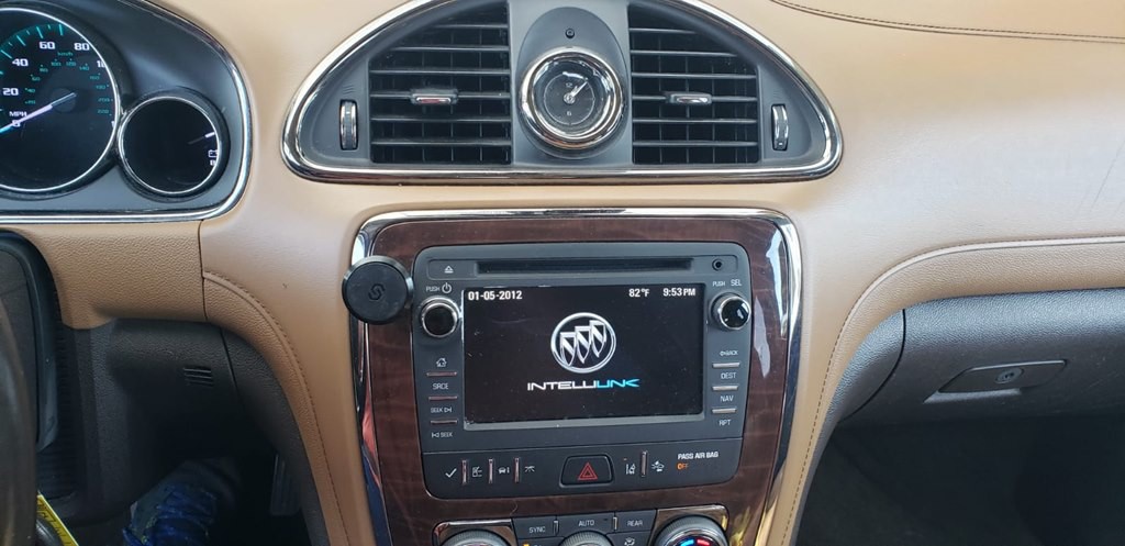 2016 Buick Enclave Image 15