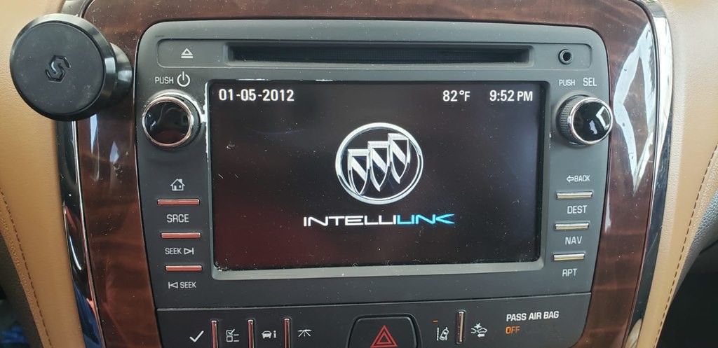 2016 Buick Enclave Image 16