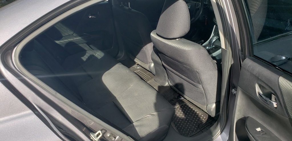 2014 Honda Accord Image 14