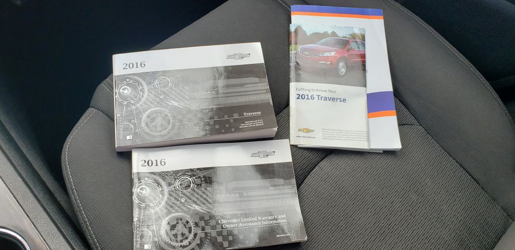 2016 Chevrolet Traverse Image 16