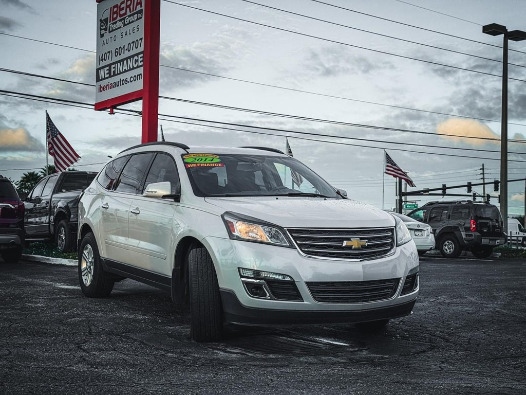 2014 Chevrolet Traverse Image 1