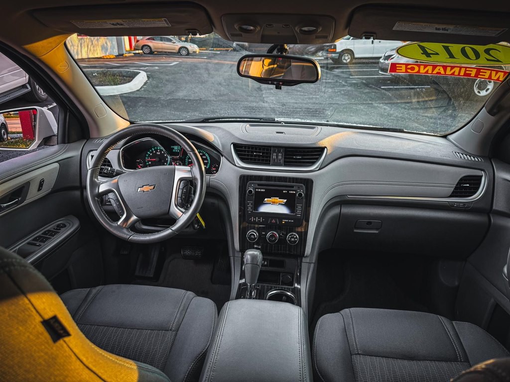 2014 Chevrolet Traverse Image 5