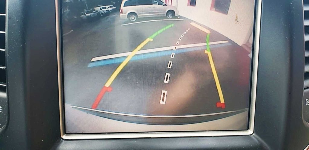 2014 Jeep Grand Cherokee Image 25