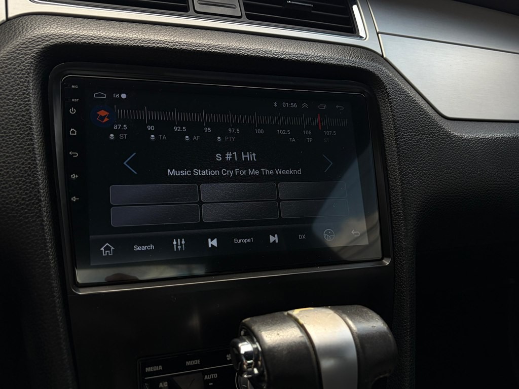 2011 Ford Mustang Image 7