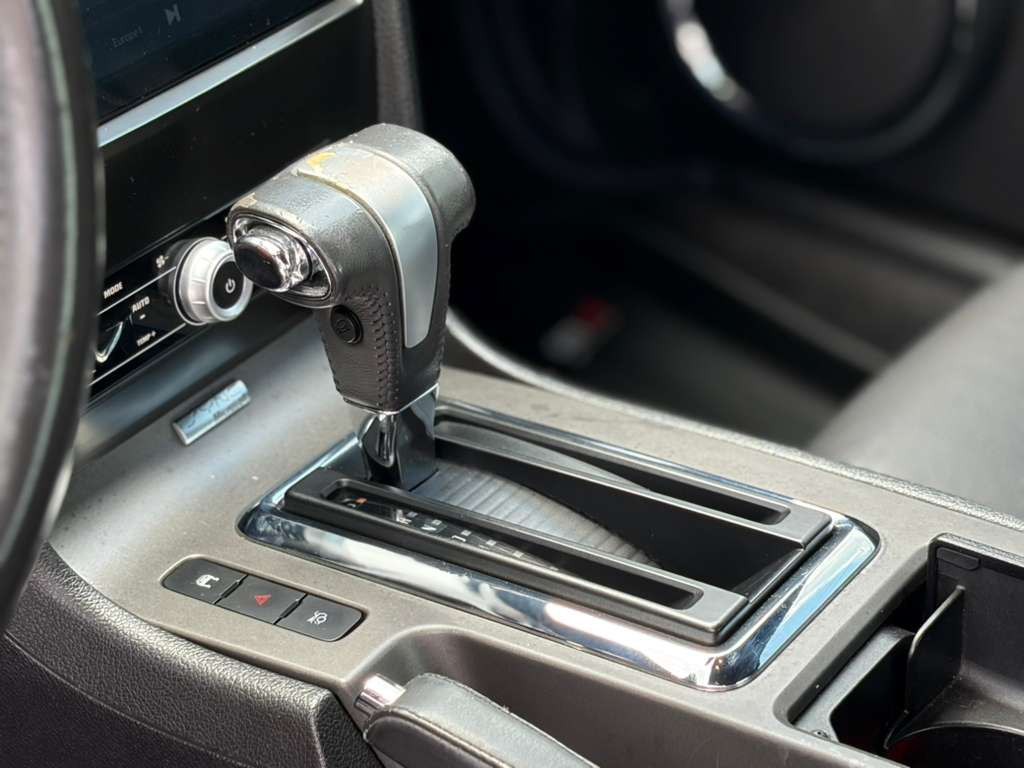 2011 Ford Mustang Image 11