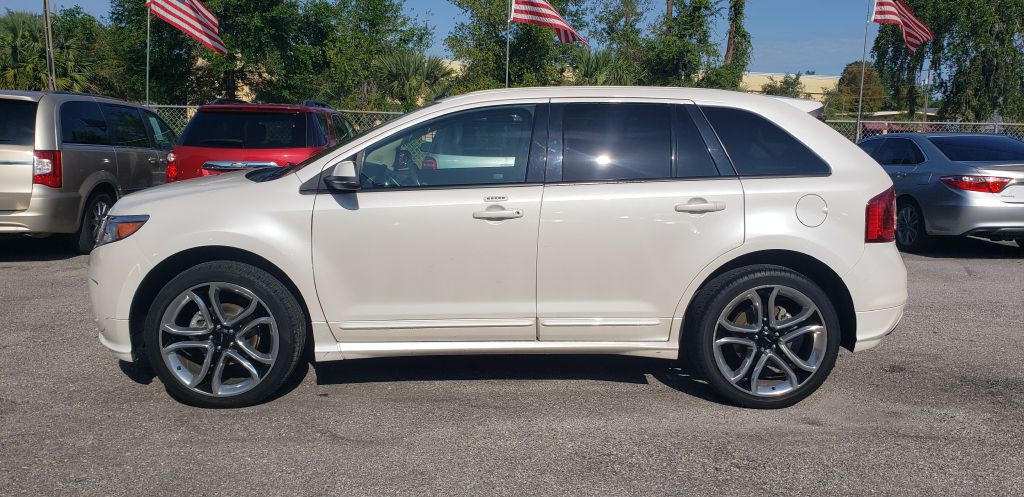 2014 Ford Edge Image 9