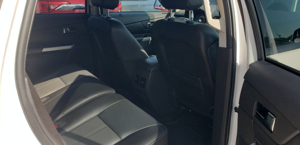 2014 Ford Edge Image 22