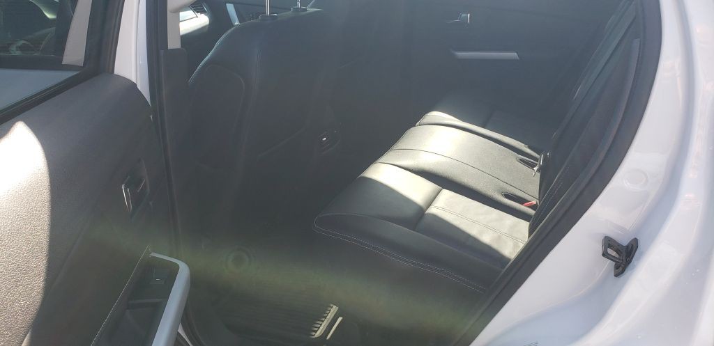 2014 Ford Edge Image 23