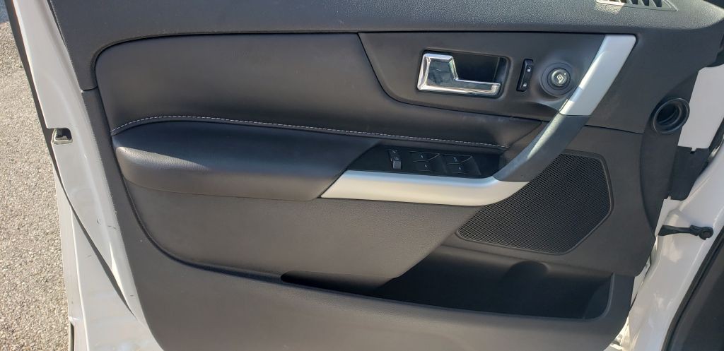 2014 Ford Edge Image 25