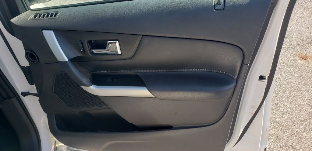 2014 Ford Edge Image 26
