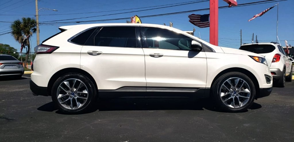 2015 Ford Edge Image 13