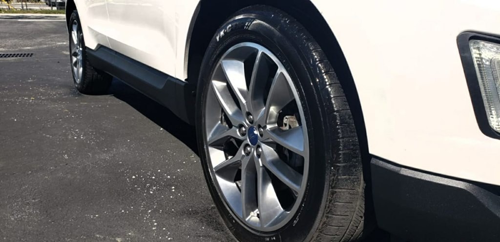 2015 Ford Edge Image 18