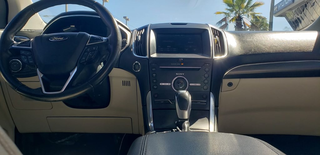 2015 Ford Edge Image 22