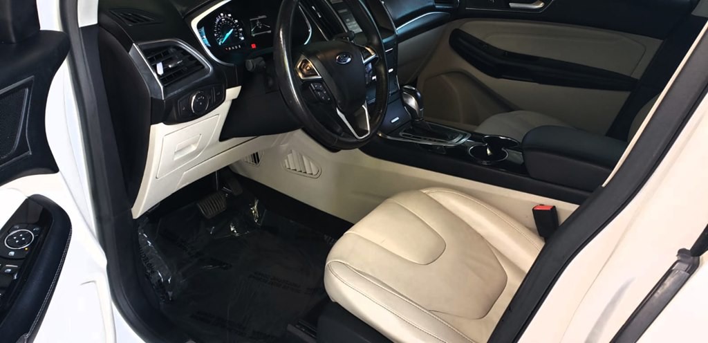 2015 Ford Edge Image 30
