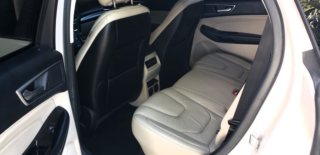 2015 Ford Edge Image 35