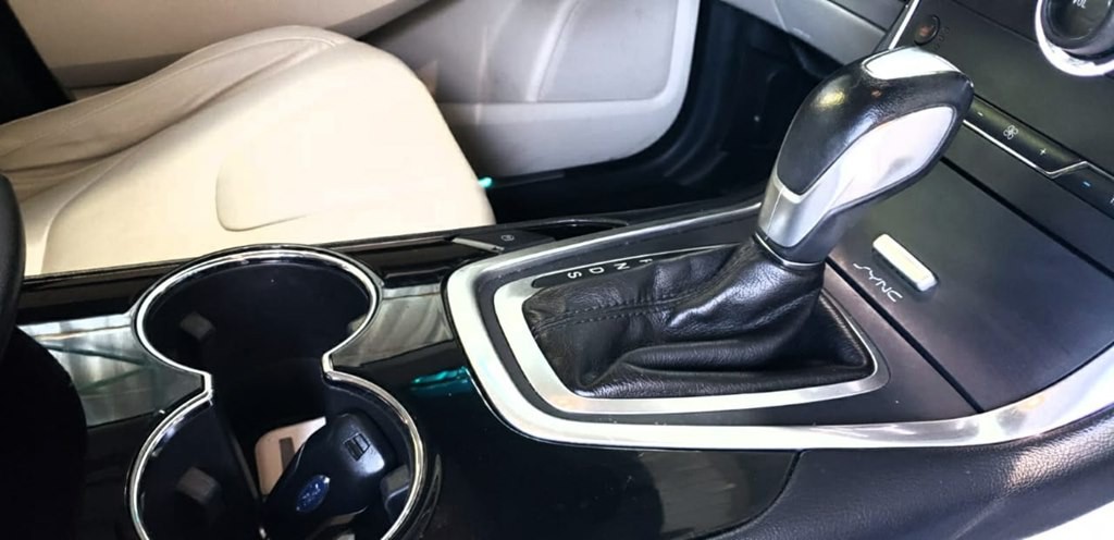 2015 Ford Edge Image 50