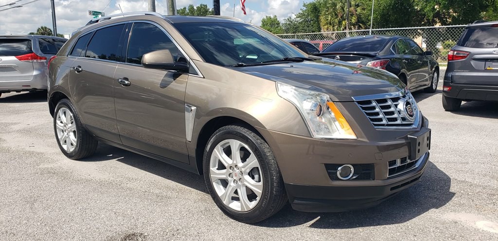 2015 Cadillac SRX Image 2