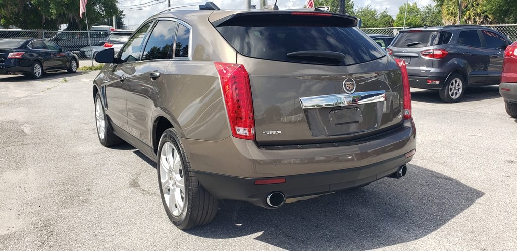 2015 Cadillac SRX Image 10