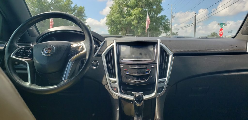 2015 Cadillac SRX Image 14