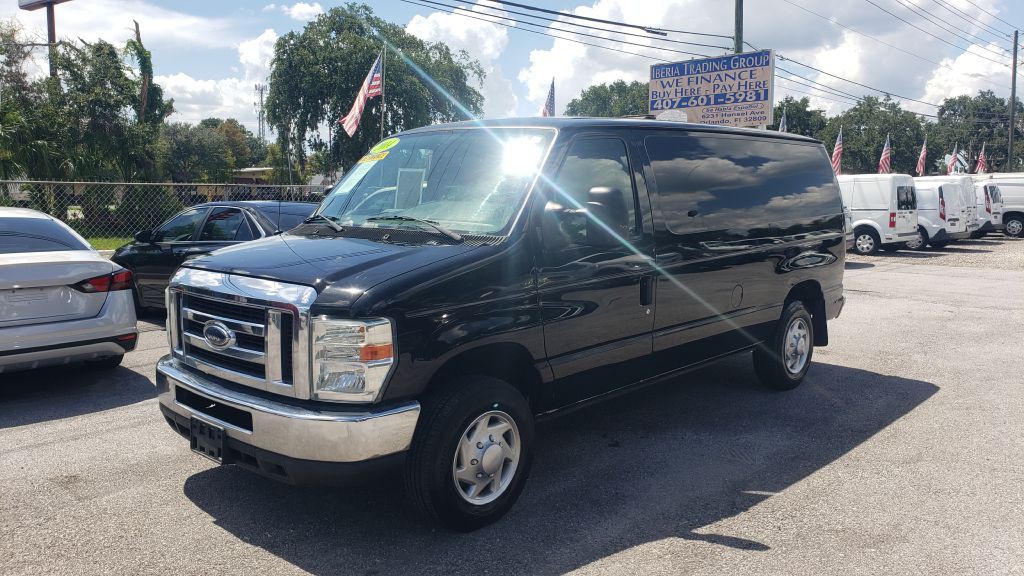 2014 Ford Econoline Image 2