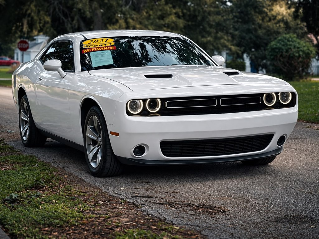 2021 Dodge Challenger Image 2