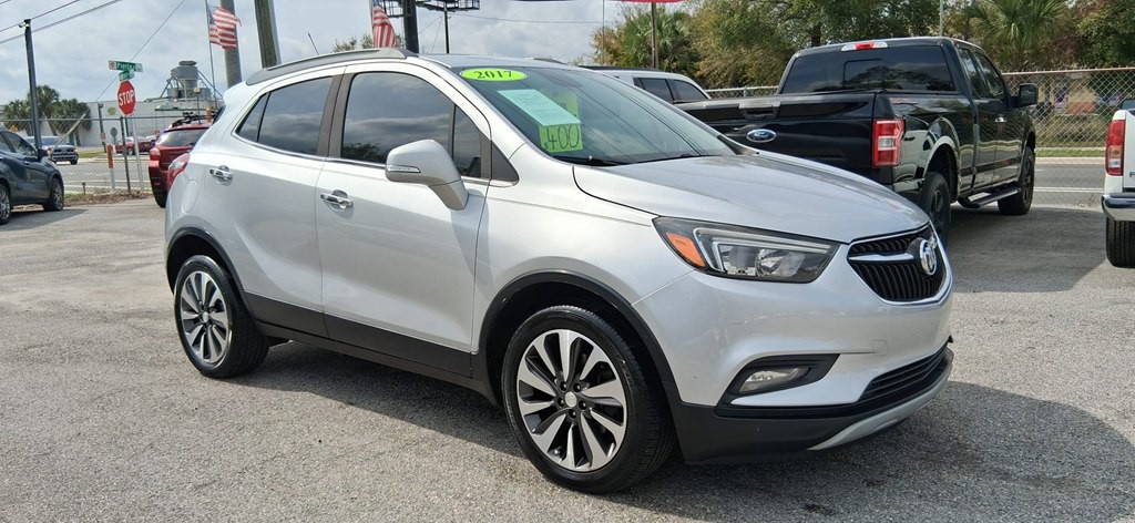 2017 Buick Enclave Image 1