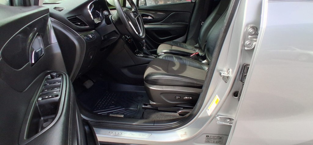 2017 Buick Enclave Image 18