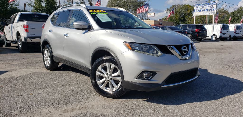 2015 Nissan Rogue Image 1