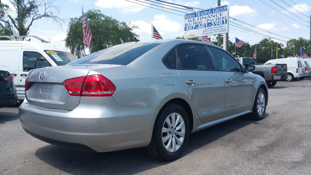 2012 Volkswagen Passat Image 7