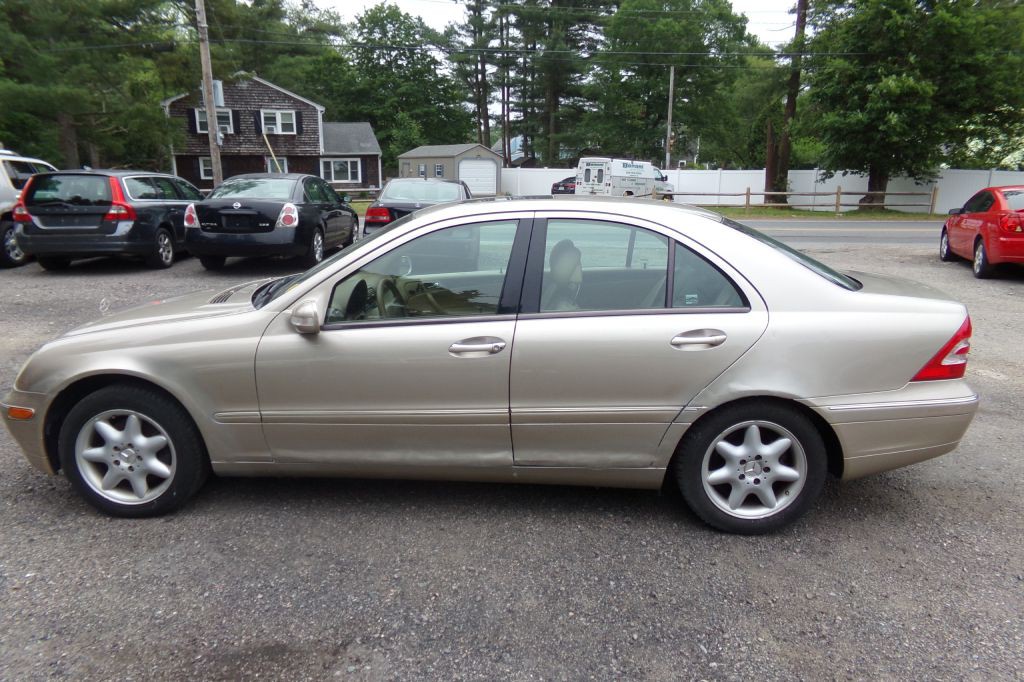 2003 Mercedes-Benz C-Class Image 5