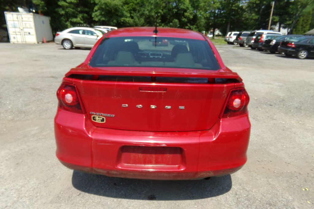 2014 Dodge Avenger Image 5