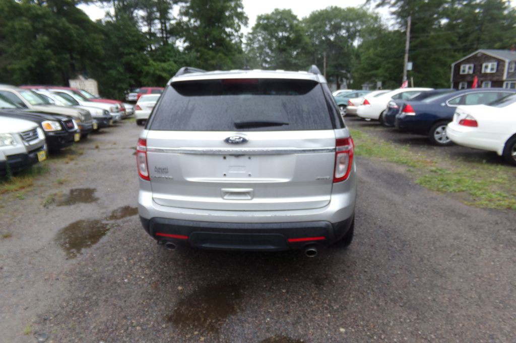 2012 Ford Explorer Image 6