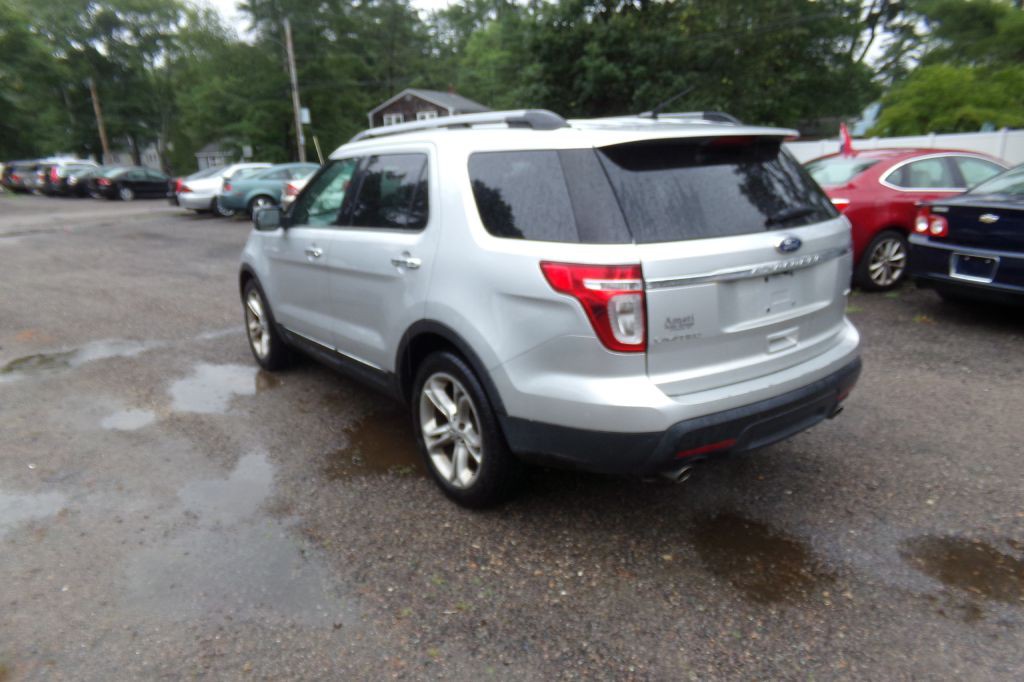 2012 Ford Explorer Image 7