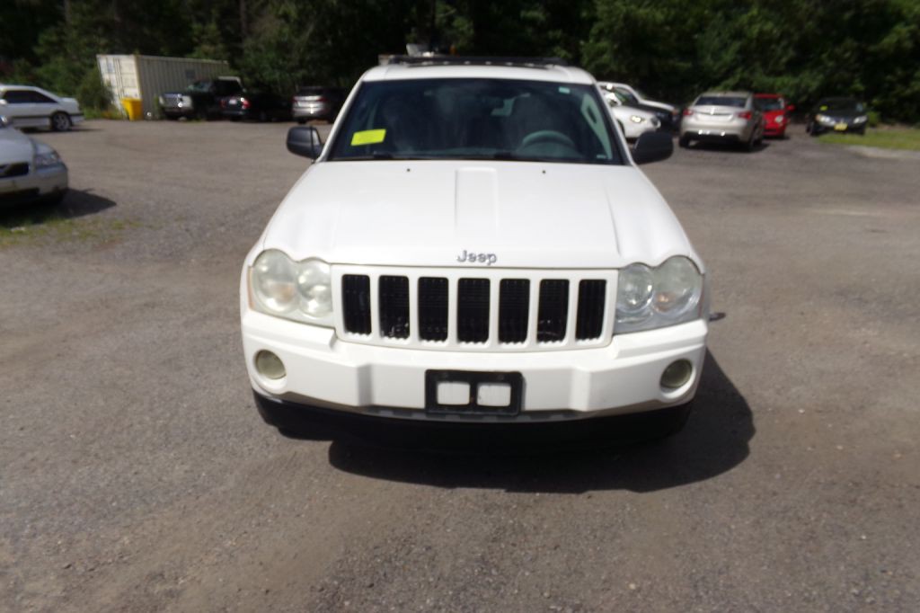 2006 Jeep Grand Cherokee Image 2