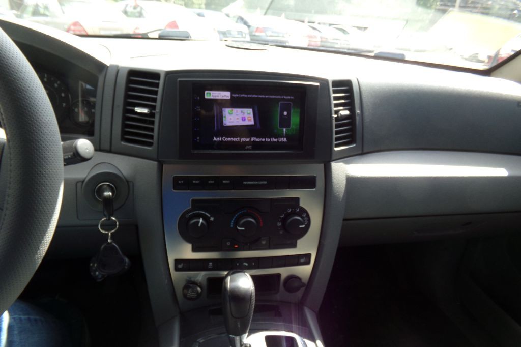 2006 Jeep Grand Cherokee Image 12