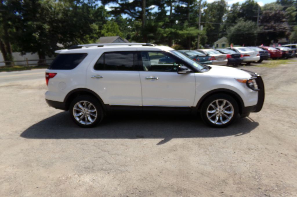 2013 Ford Explorer Image 4