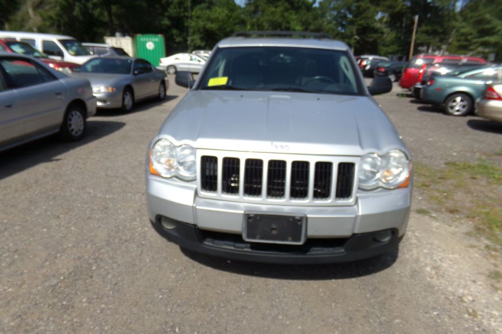 2008 Jeep Grand Cherokee Image 2