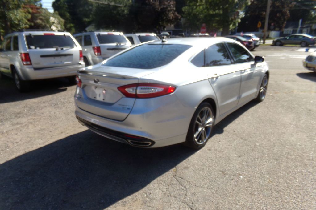 2016 Ford Fusion Image 5