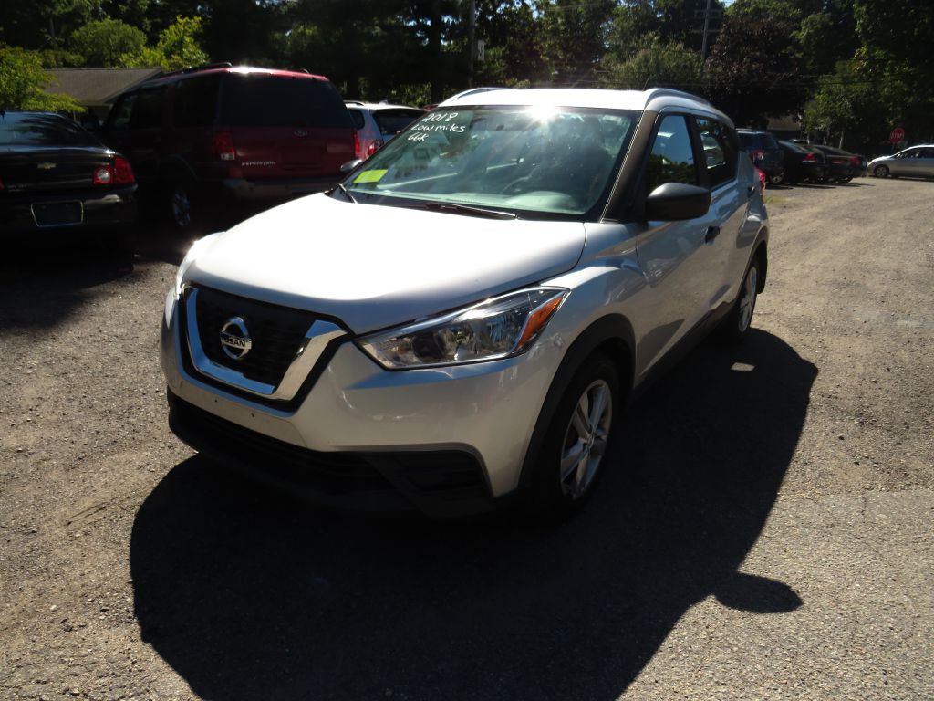2018 Nissan Kicks Image 1