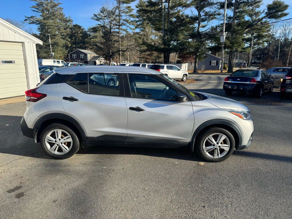 2018 Nissan Kicks Image 5